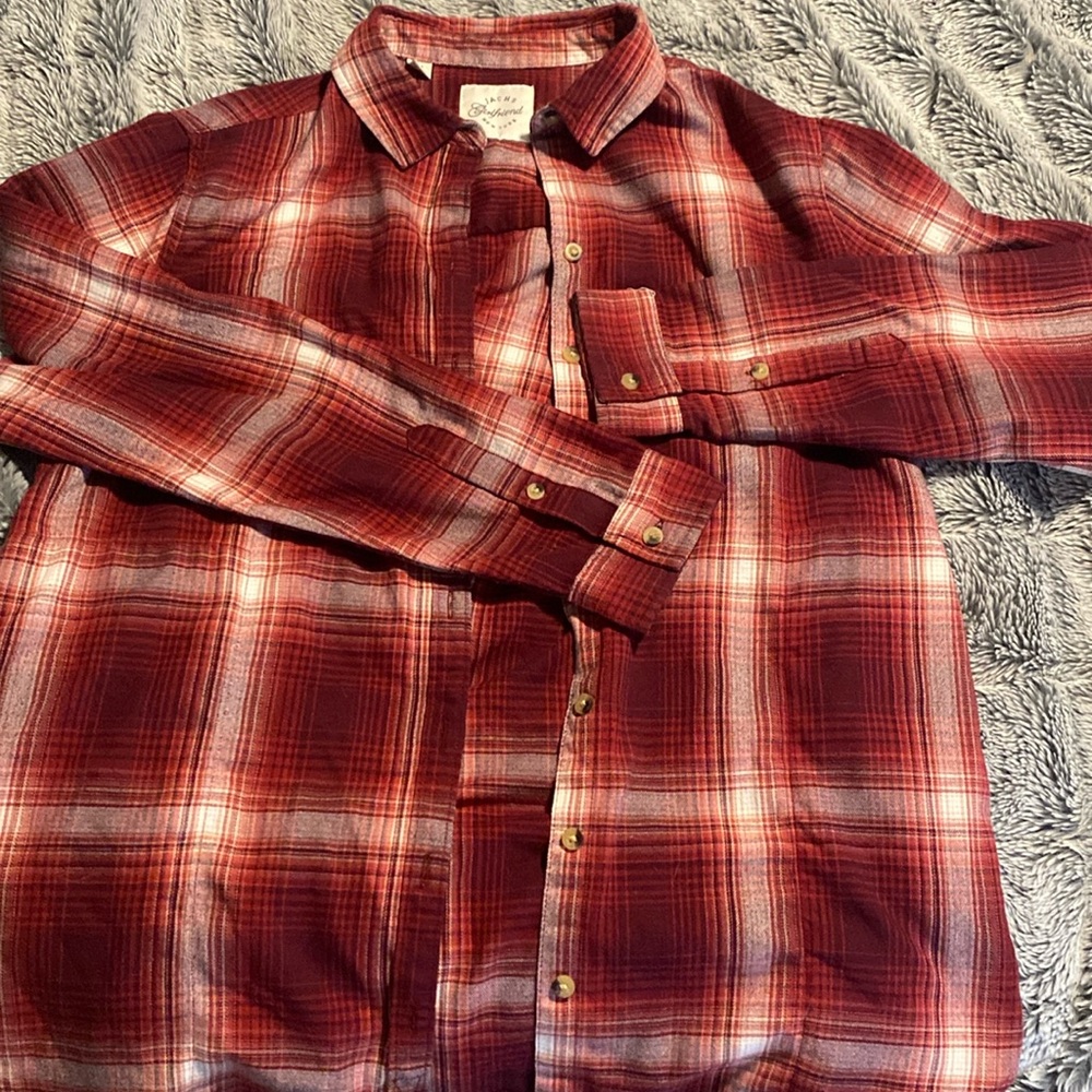 Jachs girlfriend flannel